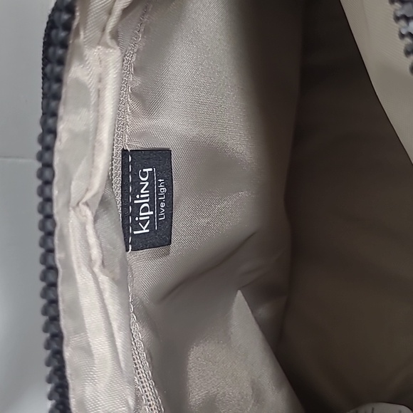 EUC Kipling Alenya Black Crossbody Bag Women's Purse - Picture 6 of 9